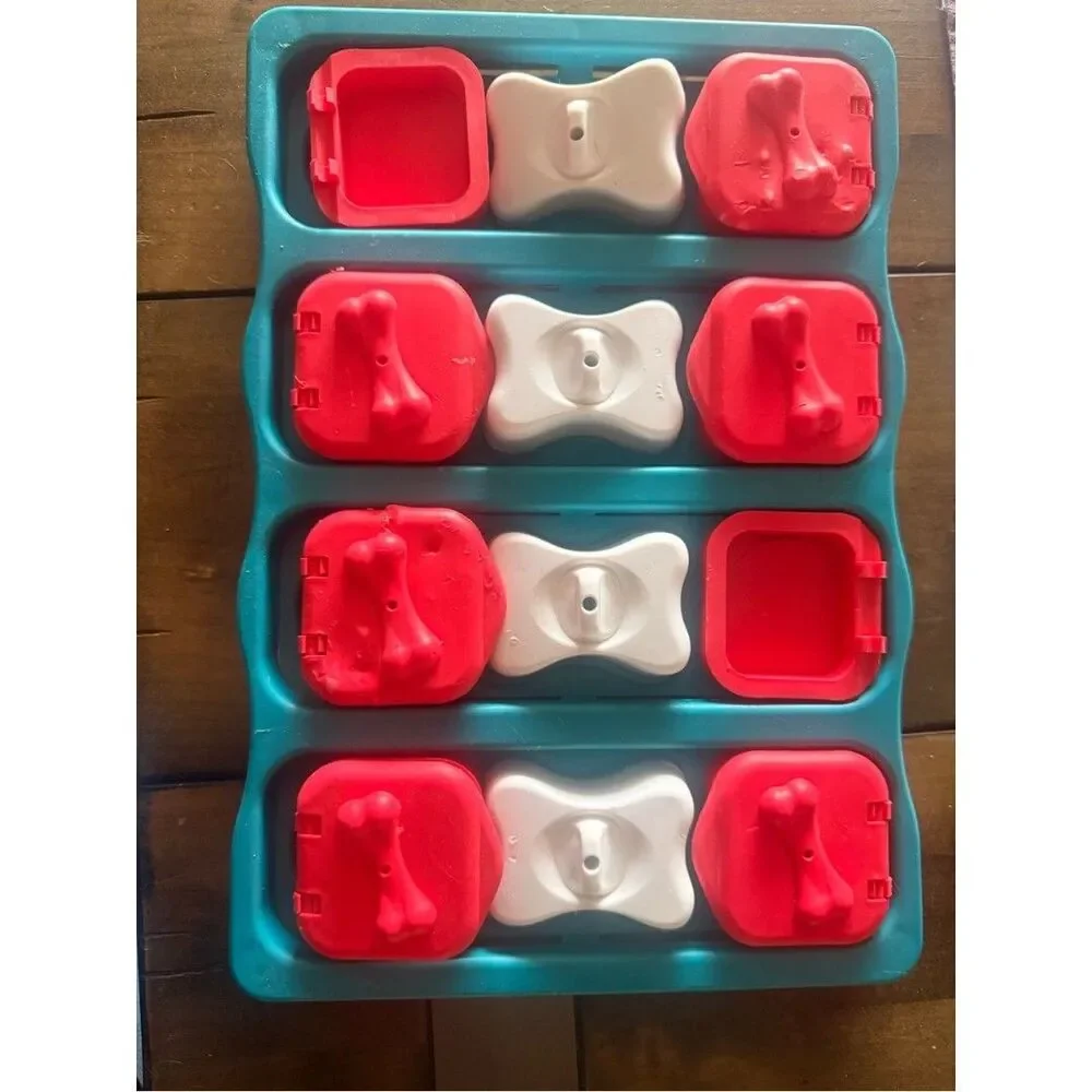 Interactive Dog Slow Feeder Puzzle - Red and White